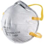 3M P2 Classic Cupped Particulate Disposable Respirator Mask Non-Valve 8210